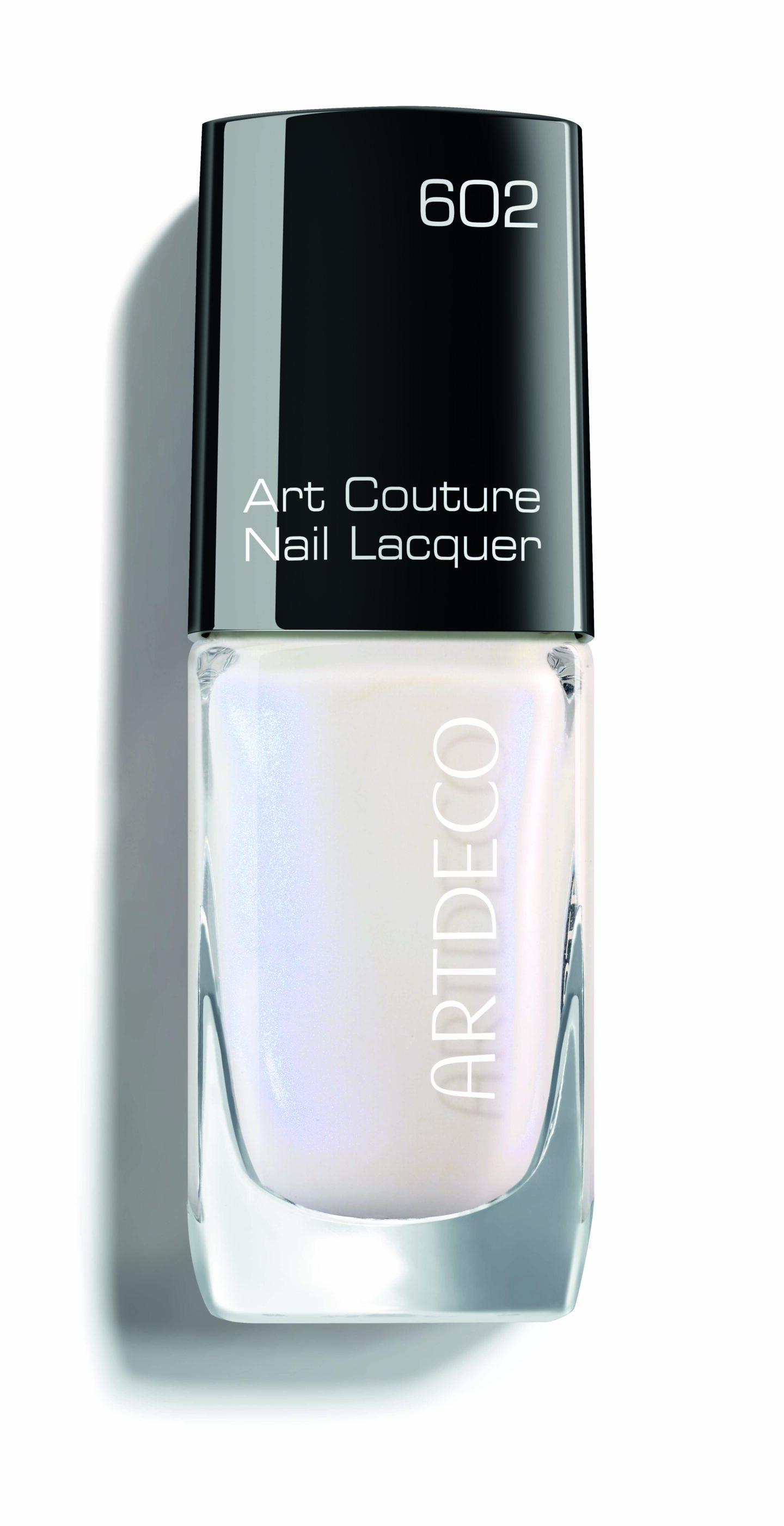 111.602 Art Couture Nail Lacquer 1